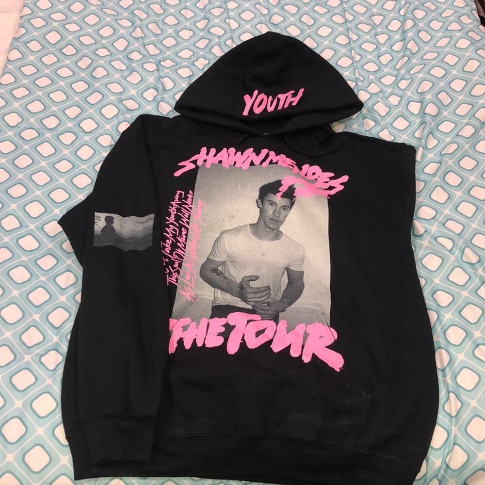 Shawn Mendes Tour Sweatshirt